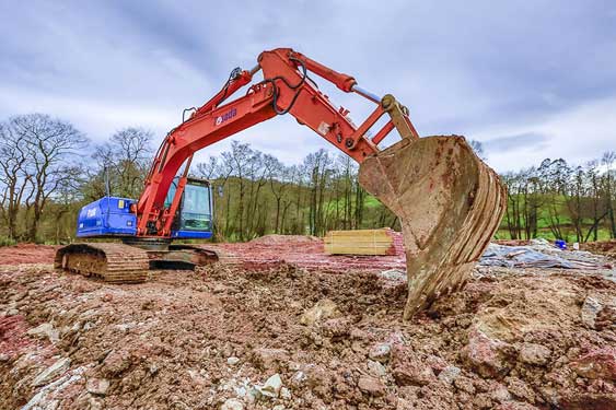 alquiler maquinaria pesada construcción