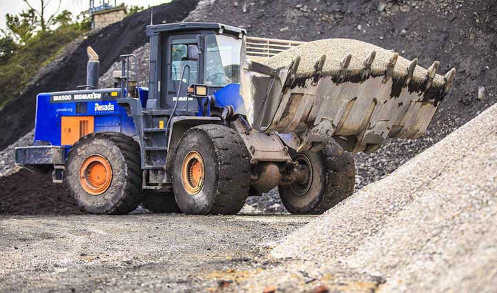 maquinaria operada alquiler para minería