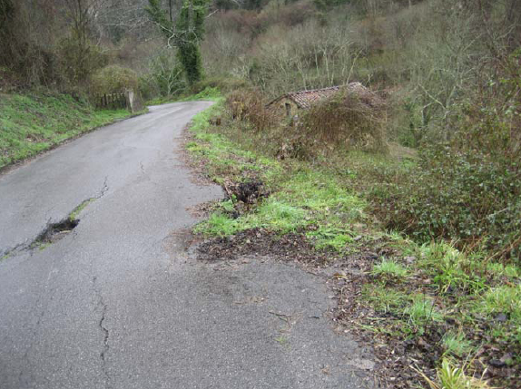 reparación hundimientos carretera