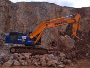 Excavadora Komatsu 490