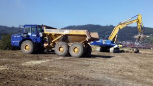 excavaciones y movimiento de tierras obras acceso Puerto del Musel Gijón