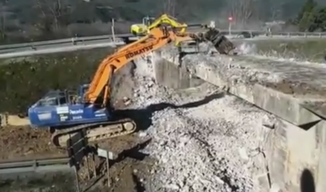 demolicio viaducto la barosa leon